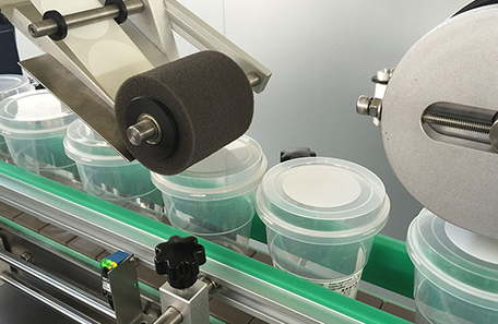 罐子平側面貼標機